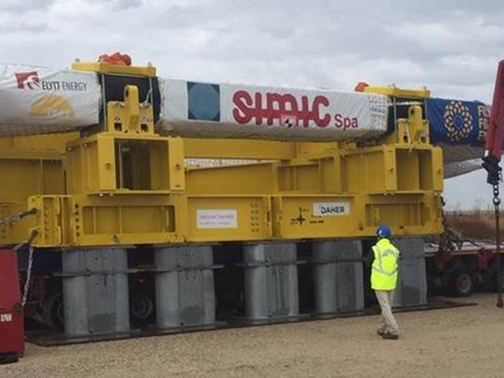 ITER D-shaped magnet on the road
